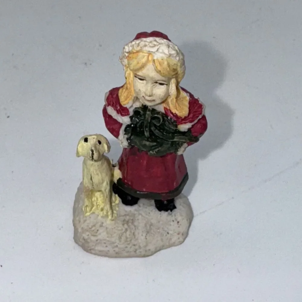 Christmas Victorian Skating Scene Happy Winter Holiday Kmart Replacement‎ Pieces